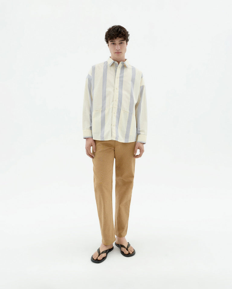 Pantalón camel Travel light sostenible-2