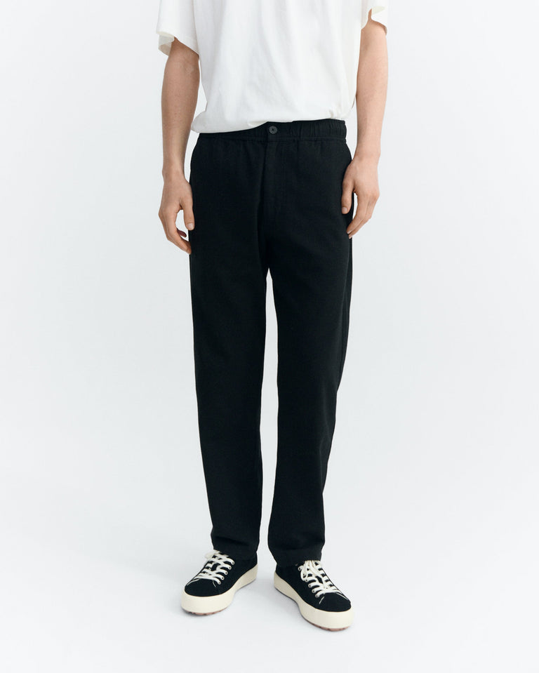 Pantalón recto negro Travel light sostenible - 3