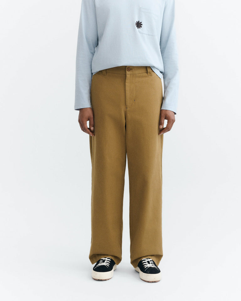 Pantalón loose marrón Marc sostenible - 1