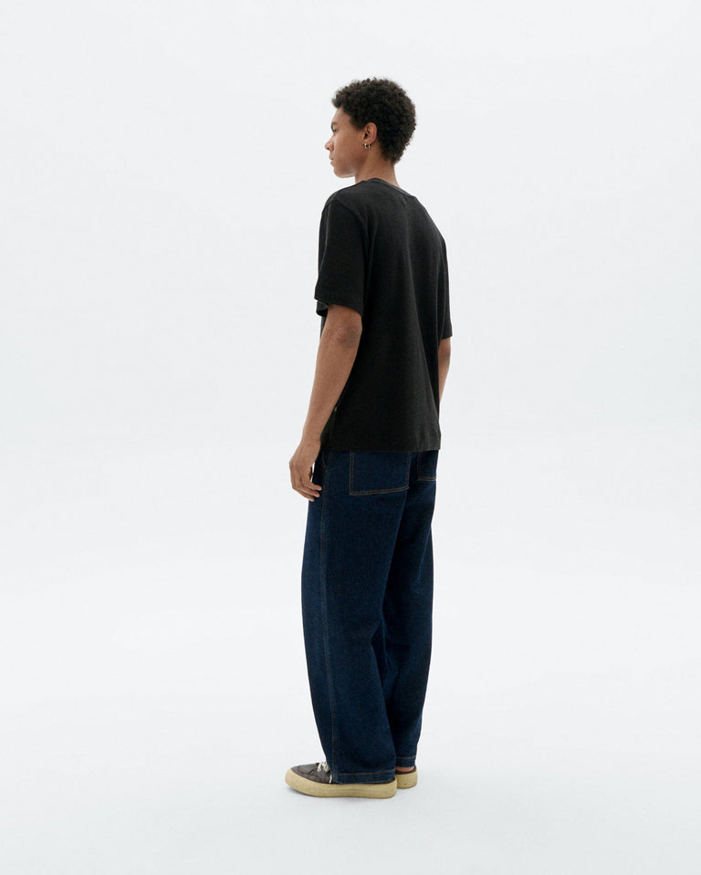 Camiseta loose negra hemp Roy sostenible - 4