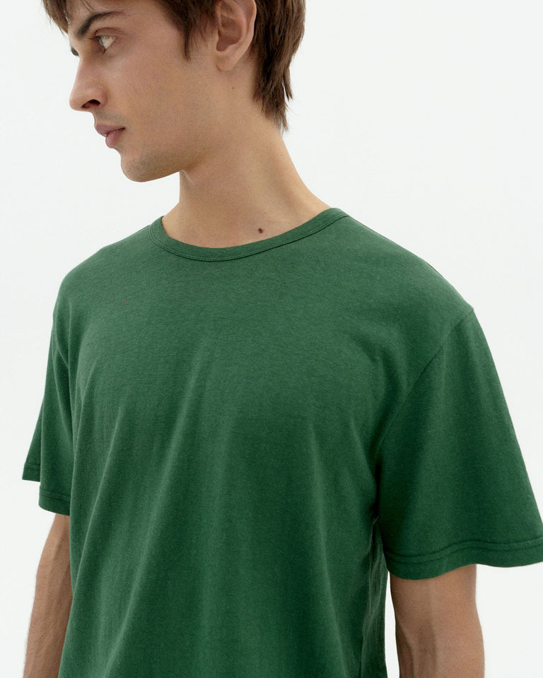 Camiseta verde hemp sostenible-3