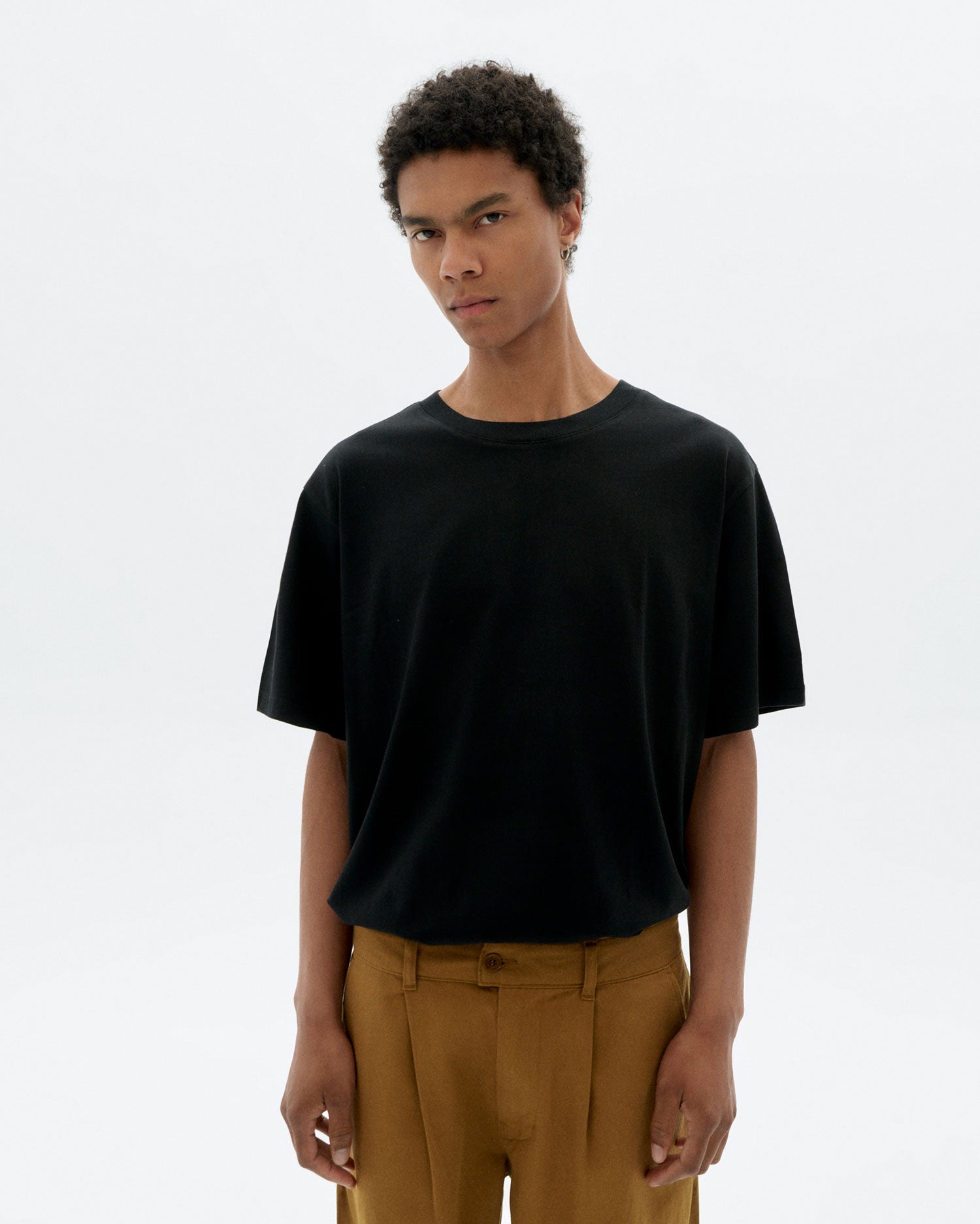 Black Eric t-shirt | Sustainable Women's Clothing | Thinking Mu ...