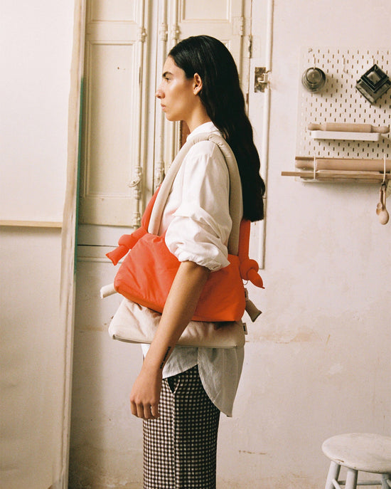 Coral Miniona soft bag