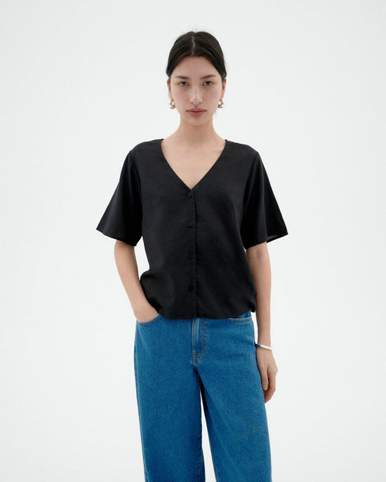 Blusa negra hemp Libelula sostenible-1
