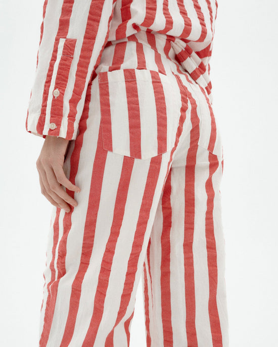 Pantalón rayas rojas Manolita sostenible-4