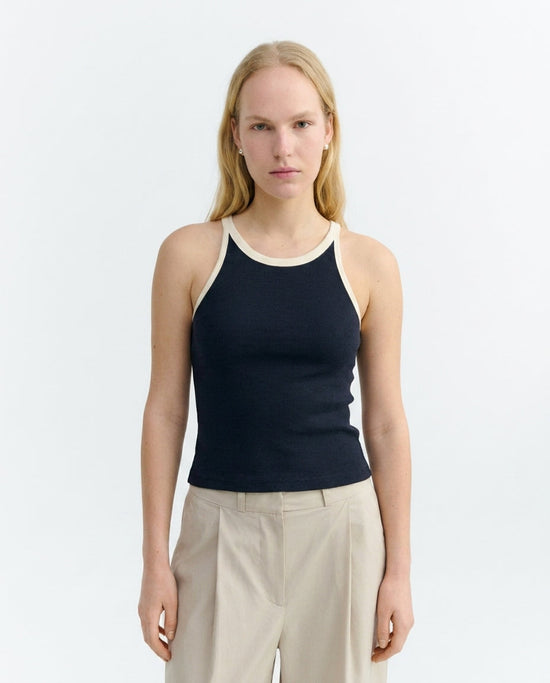 Top halter navy contraste blanco Harriet sostenible - 1.1