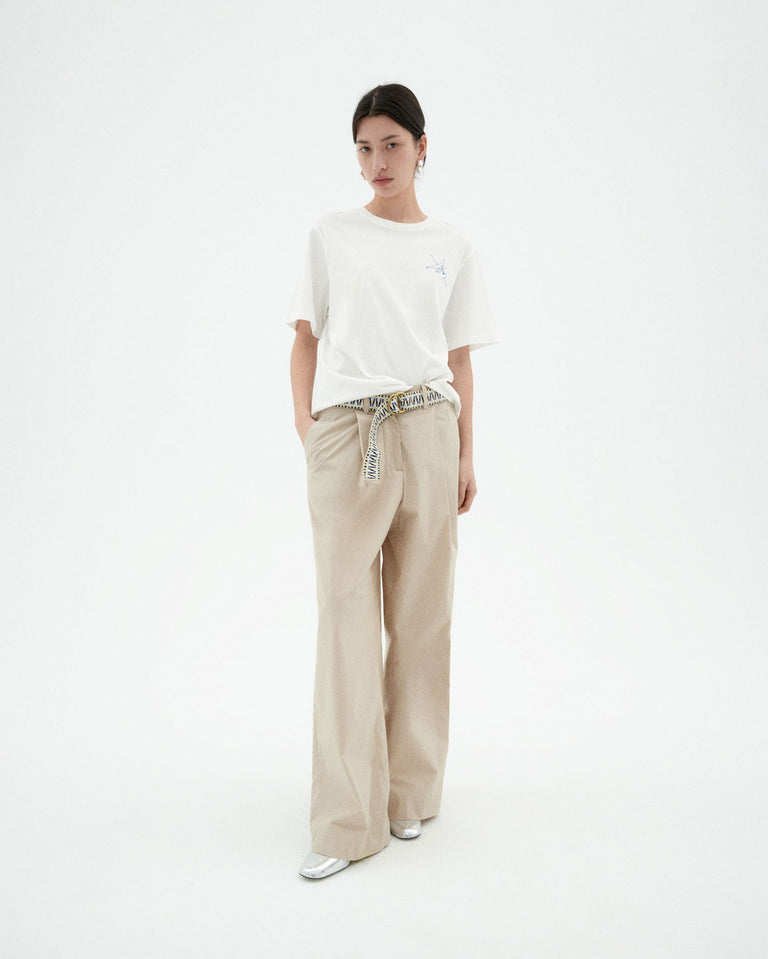 Camiseta blanca chiringuito Ida sostenible-2