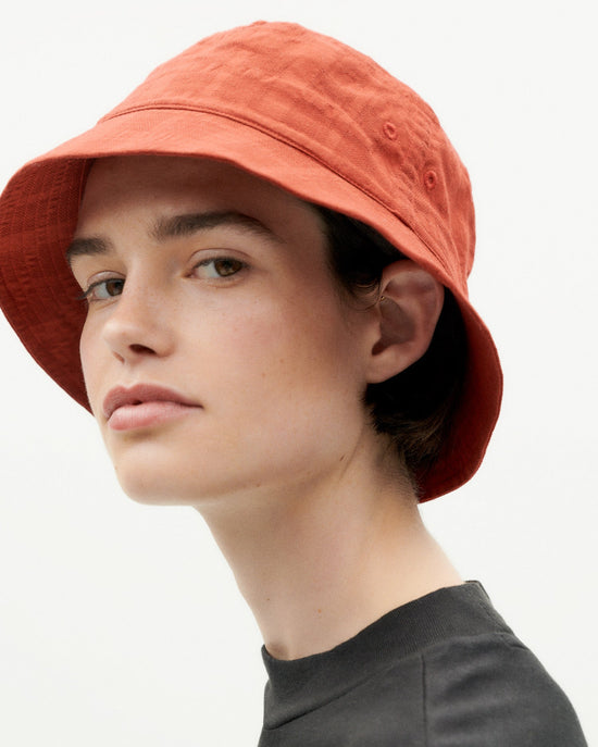 Yelle red checkered hat